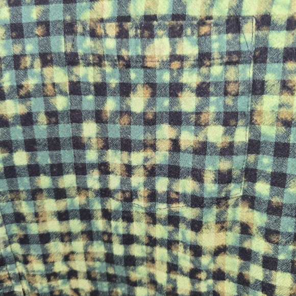 A Rare Bird Flannel Longsleeve Holiday Santa Womens Shirt L/XL Acid Washed - Picture 2 of 10